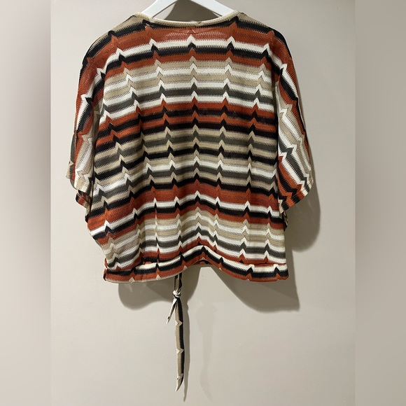 Zara Trafaluc Top (M) - Picture 4 of 6